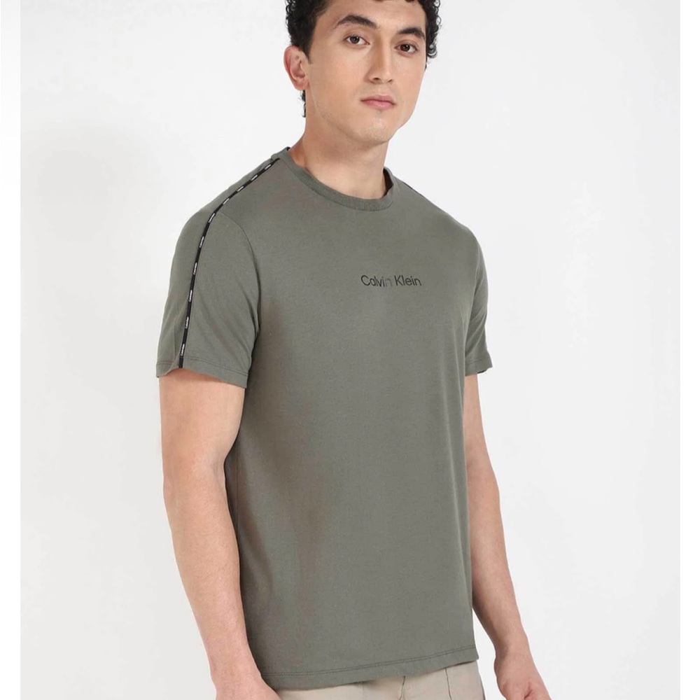 Calvin Klein Men's Olive Short Sleeve Tee